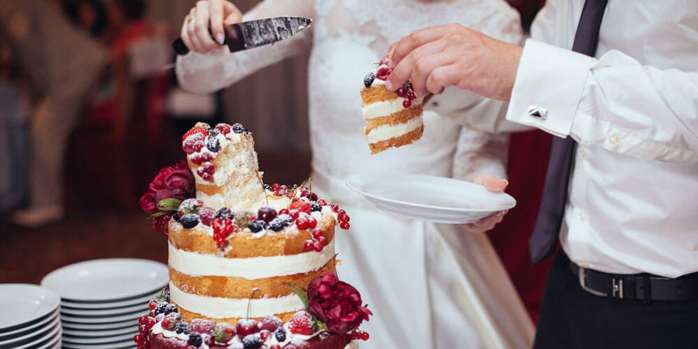 cake-1000x500